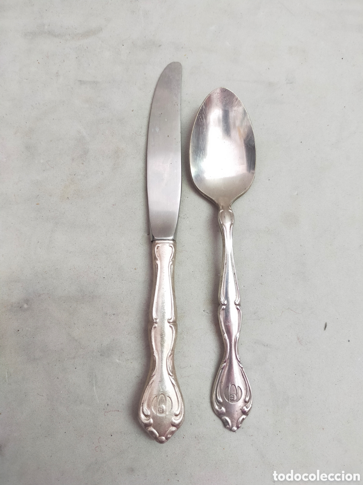 Antig&uuml;edades: CUBIERTOS, CUCHILLO Y CUCHARA ONEIDA. - Foto 6