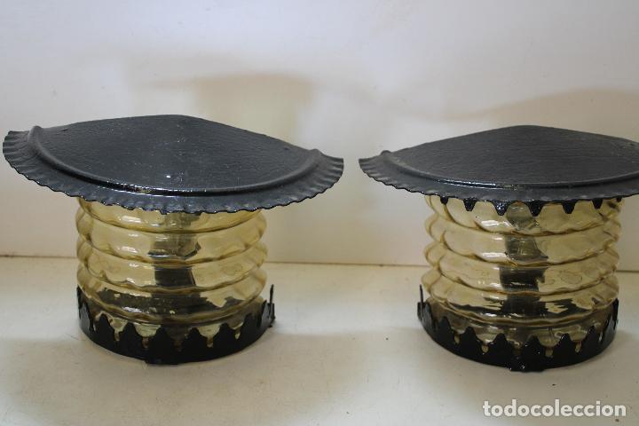 Antig&uuml;edades: apliques de forja y cristal ambar - Foto 1