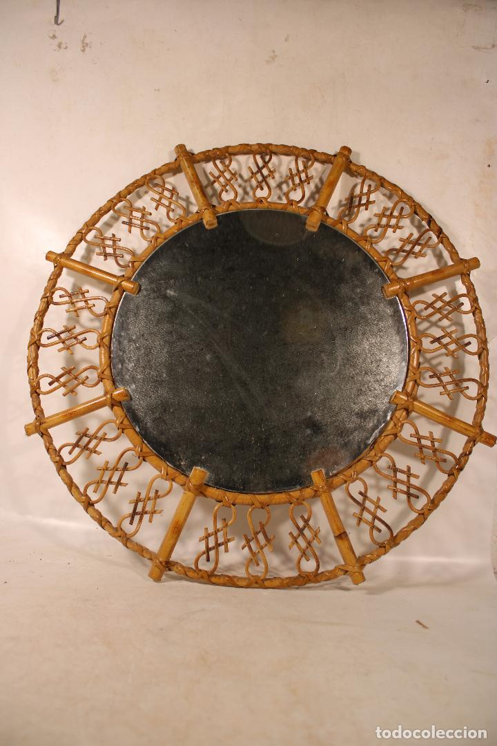 Antig&uuml;edades: espejo sol de mimbre - Foto 1