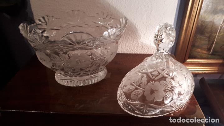 Antig&uuml;edades: Bombonera de cristal tallado - Foto 5