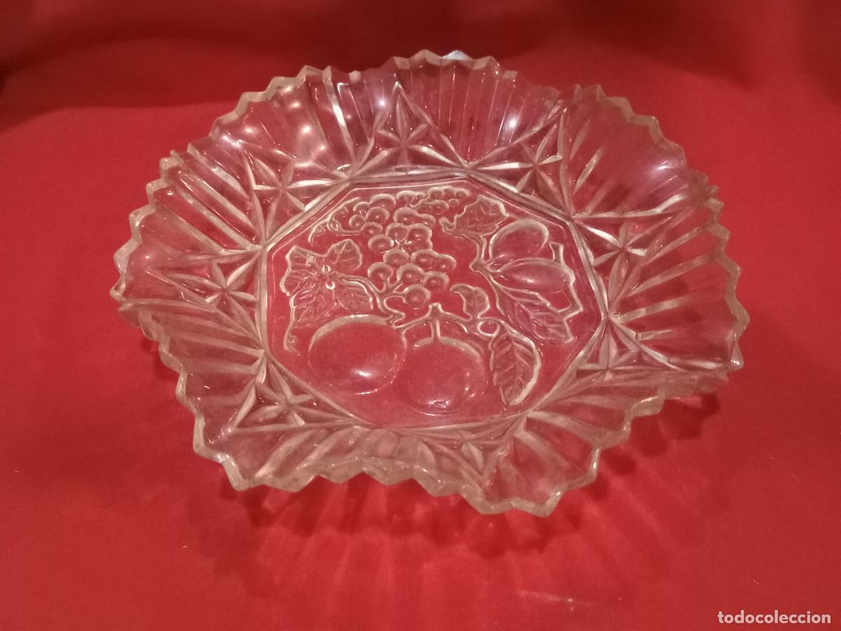 Antig&uuml;edades: ensaladera de cristal - Foto 1