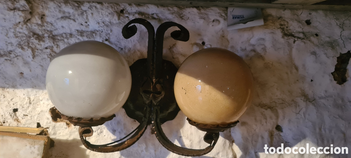 Antig&uuml;edades: 2 Apliques de hierro forjado antiguos - Foto 2