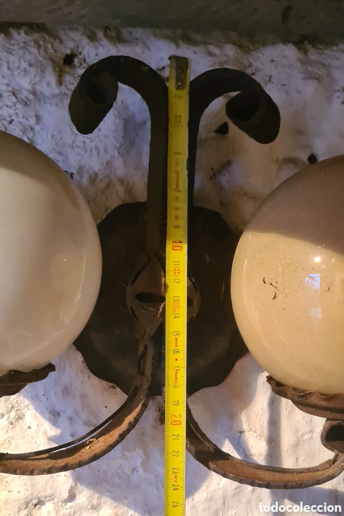 Antig&uuml;edades: 2 Apliques de hierro forjado antiguos - Foto 7