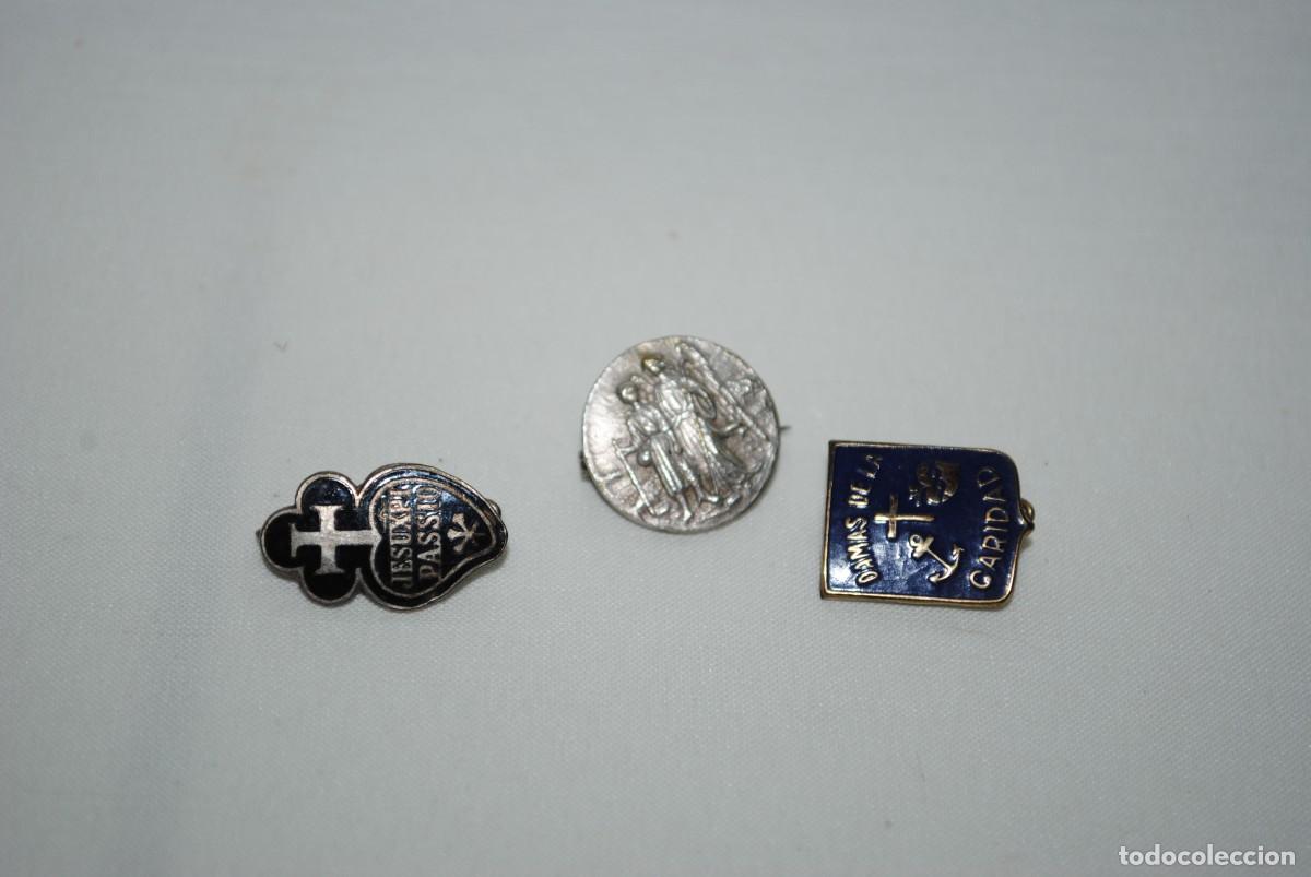 Antig&uuml;edades: INSIGNIAS RELIGIOSAS , EL ANGEL DE LA GUARDA . - Foto 1