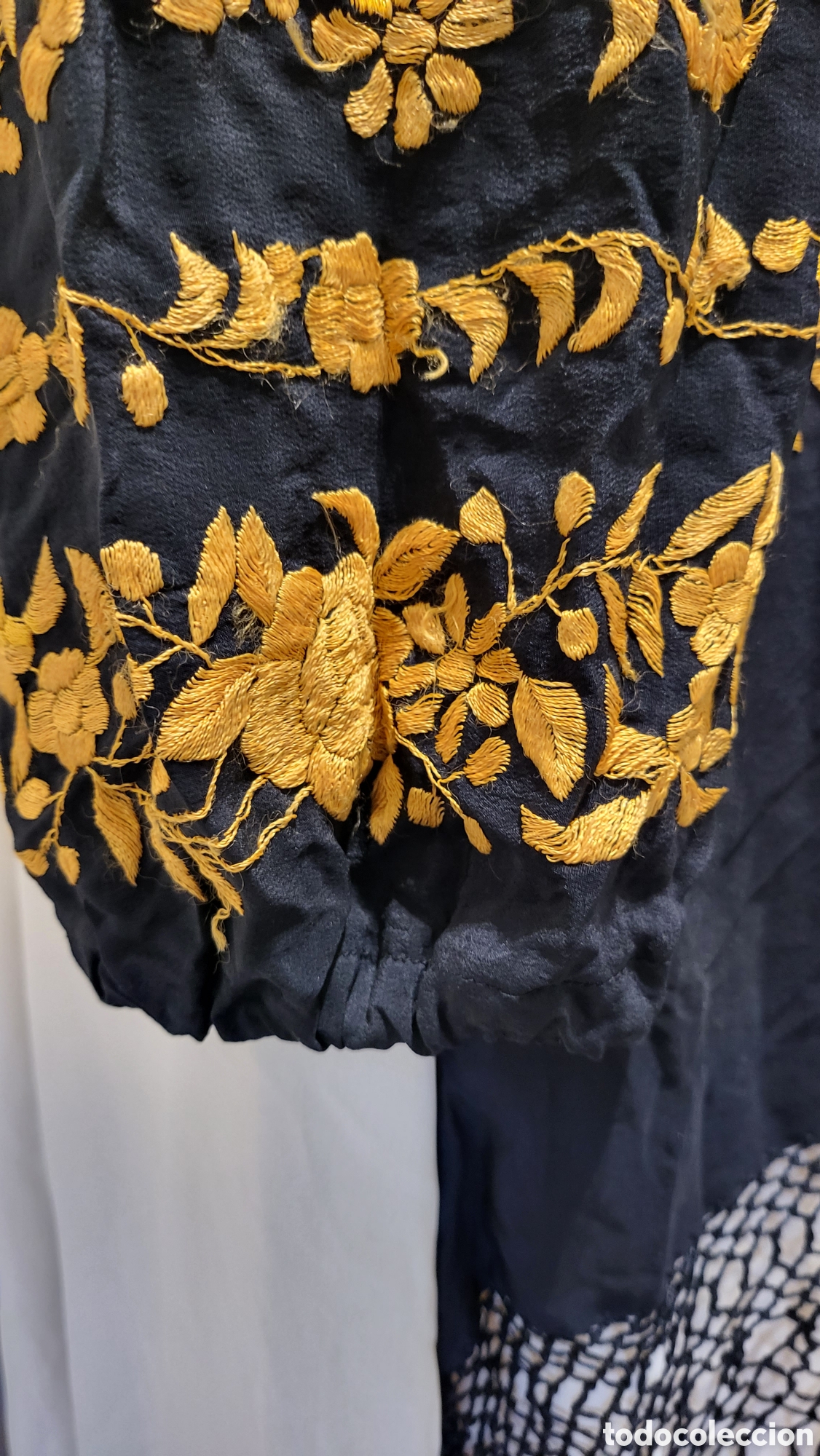 Antig&uuml;edades: MANTON DE MANILA SOBRE VESTIDO - Foto 11