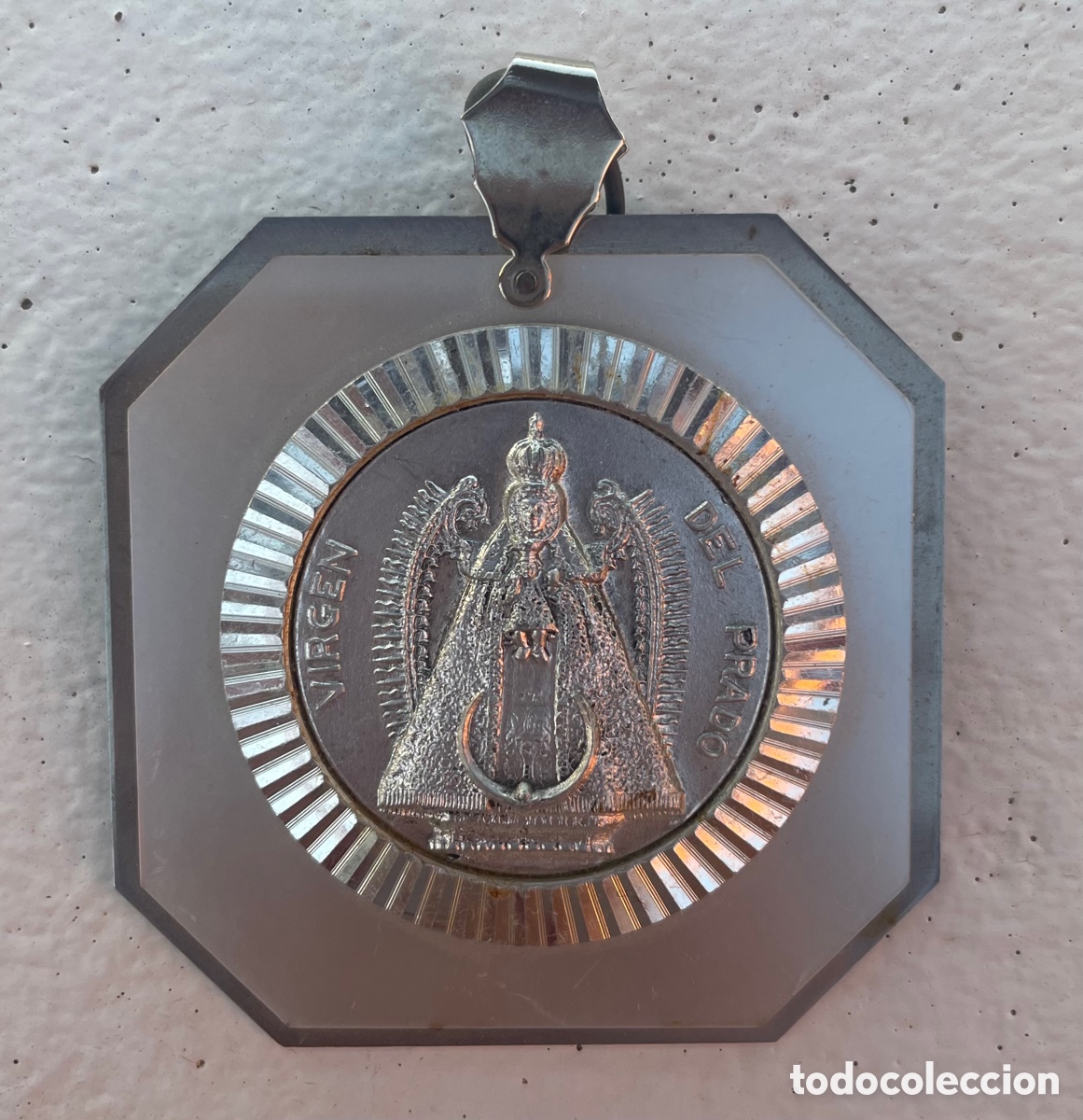 Antig&uuml;edades: Medalla Virgen Del Prado - Foto 1