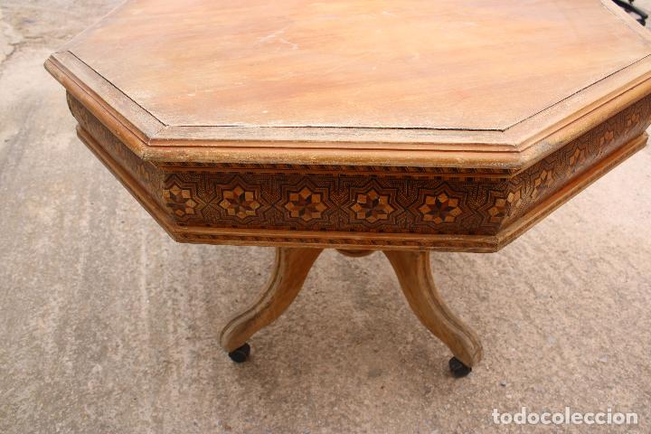 Antig&uuml;edades: mesa de marqueteria en madera de haya - Foto 5