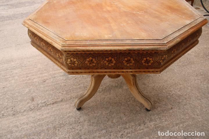 Antig&uuml;edades: mesa de marqueteria en madera de haya - Foto 8