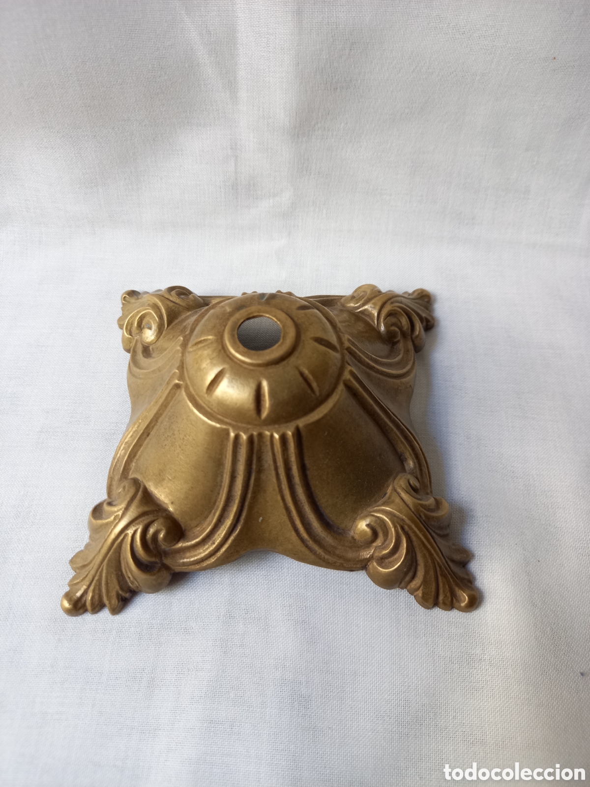 Antig&uuml;edades: PIEZA PIE/BASE DE L&Aacute;MPARA. BRONCE. - Foto 1