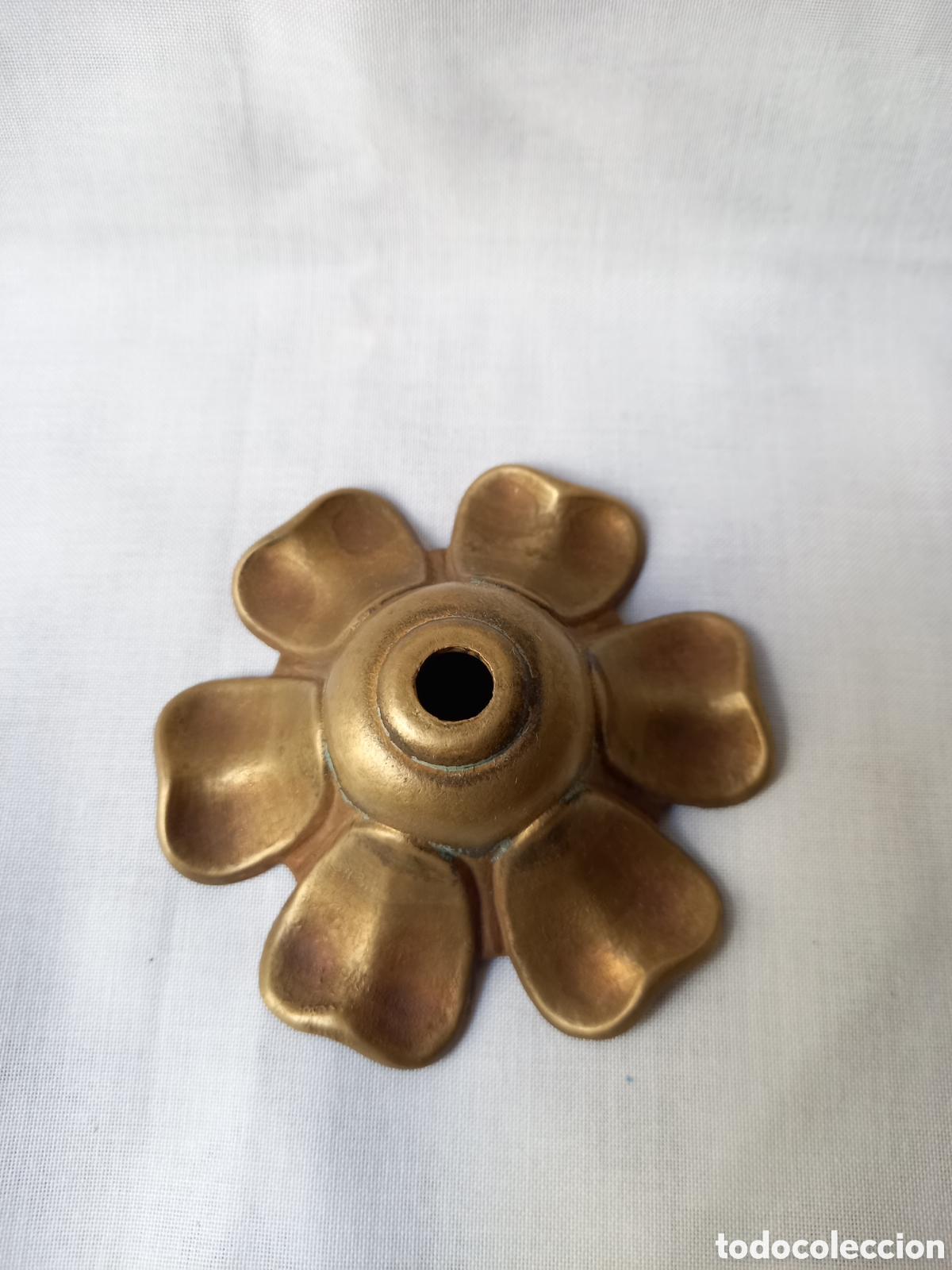 Antig&uuml;edades: PIEZA DE BRONCE PARA L&Aacute;MPARA - Foto 1