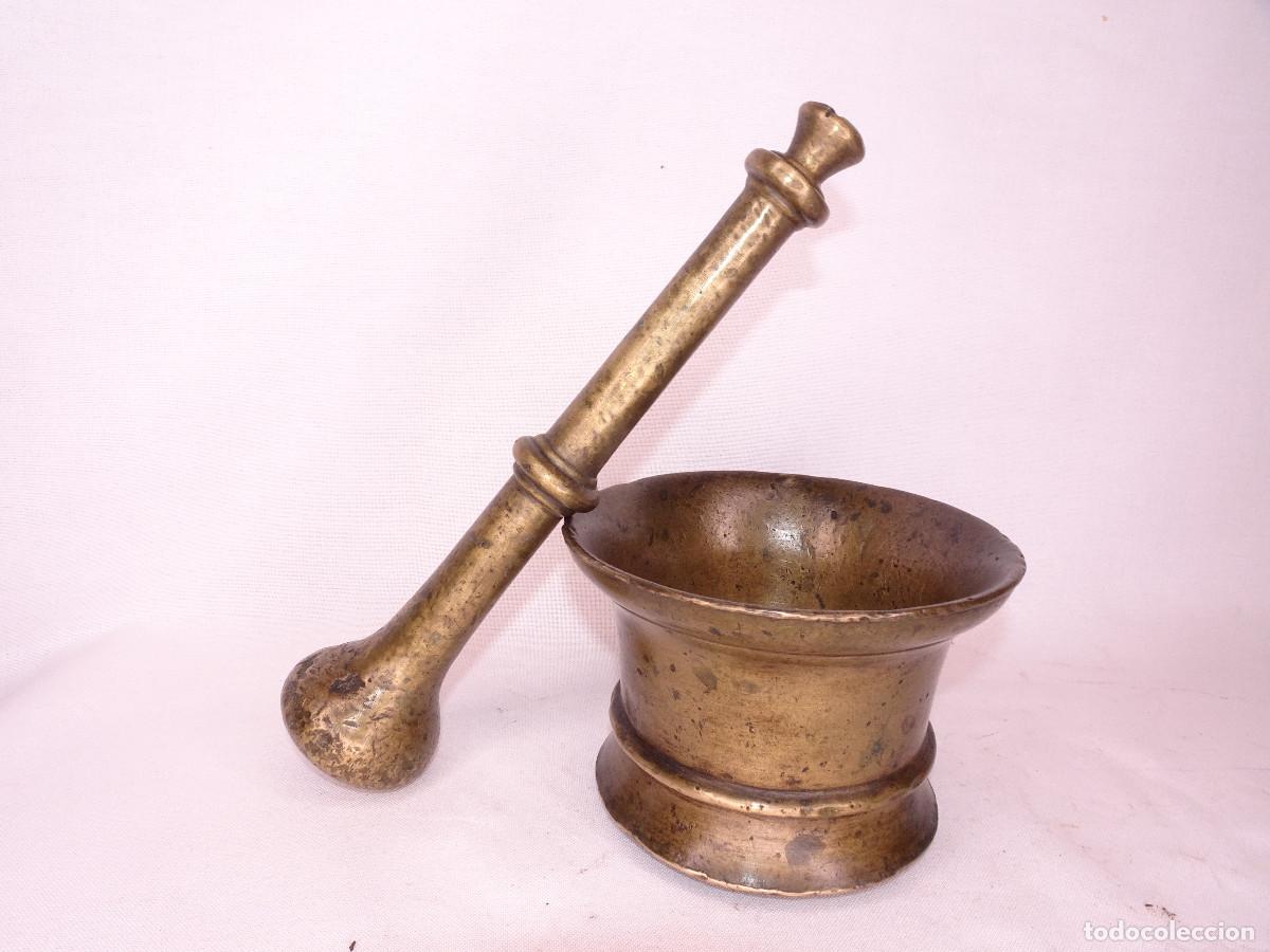 Antig&uuml;edades: Almirez / mortero antiguo en bronce Espa&ntilde;ol - Foto 2