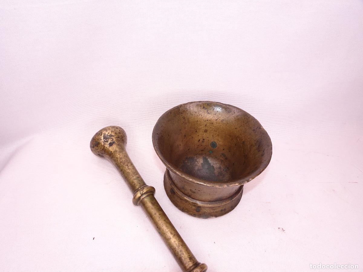 Antig&uuml;edades: Almirez / mortero antiguo en bronce Espa&ntilde;ol - Foto 4