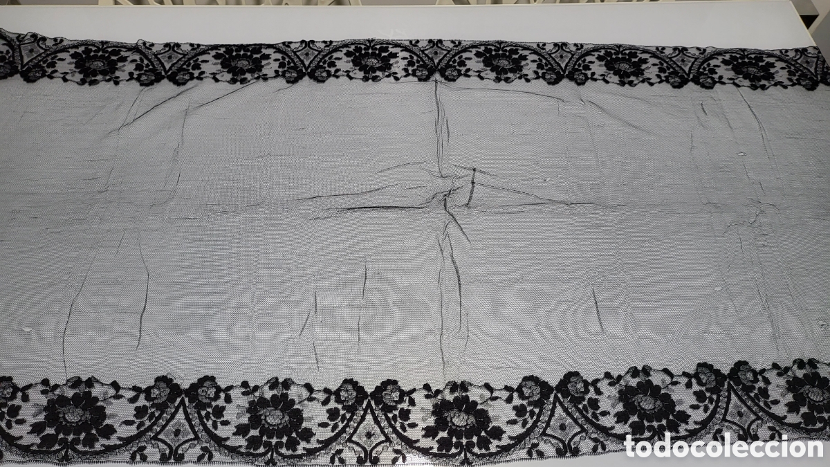 Antig&uuml;edades: ANTIGUA MANTILLA ENCAJE - Foto 7