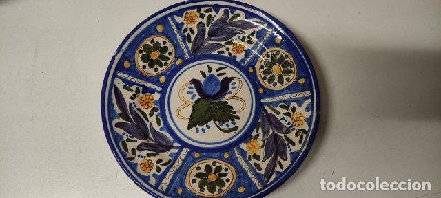 Antig&uuml;edades: ANTIGUO PLATO DE MANISES 32CM - Foto 1