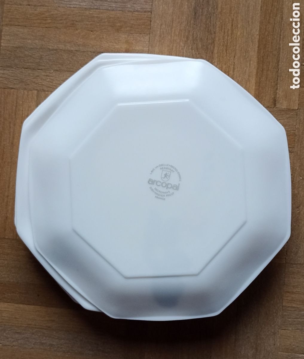 Antig&uuml;edades: 6 Platos Arcopal con flor octogonales - Foto 2