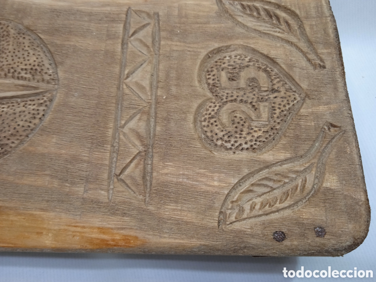 Antig&uuml;edades: Tabla de cocina tallada - Foto 5