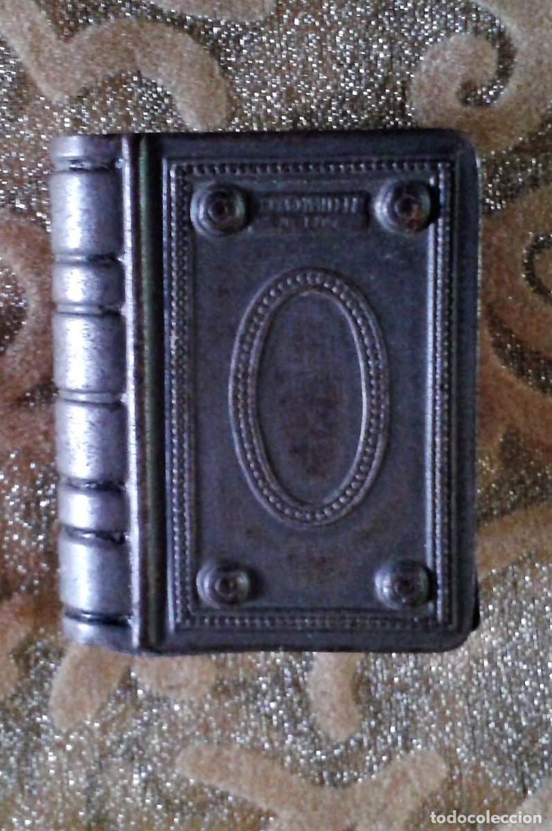 Antig&uuml;edades: RELICARIO EN FORMA DE LIBRO - Foto 3