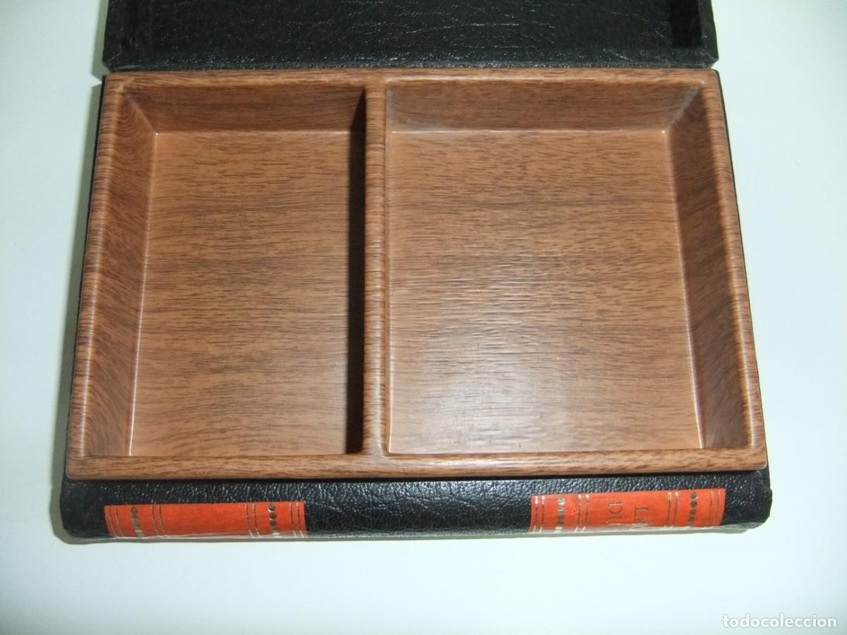 Antig&uuml;edades: caja de ocultacion en forma de libros - Foto 3