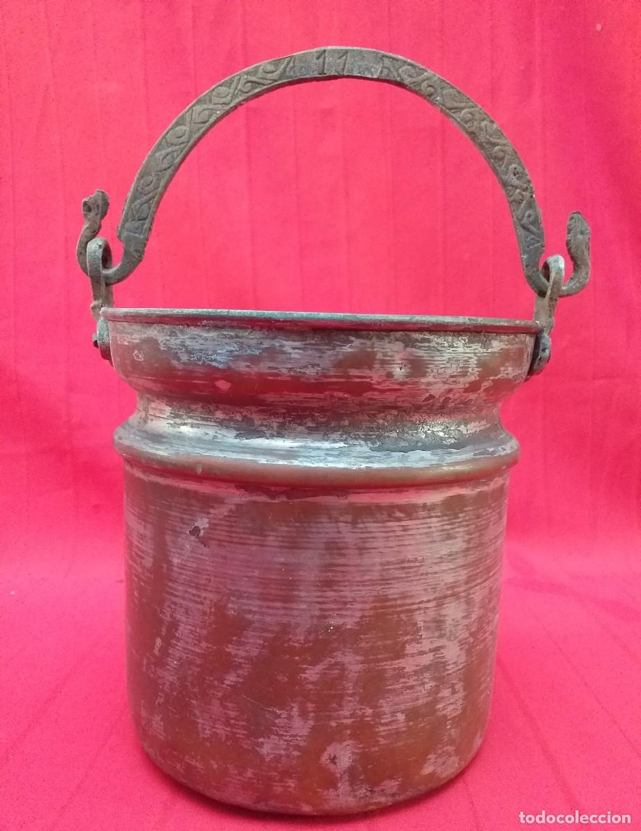 Antig&uuml;edades: ANTIGUA OLLA DE COBRE - Foto 1