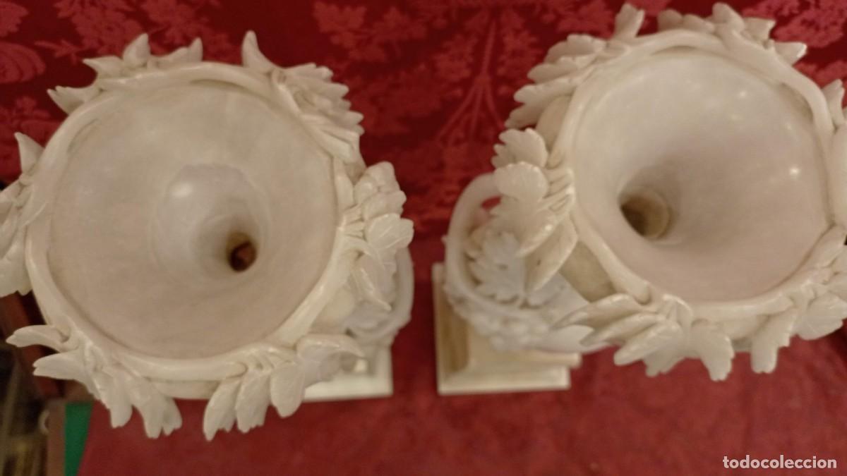 Antig&uuml;edades: Talla m&aacute;rmol de Carrara pareja de jarrones - Foto 17