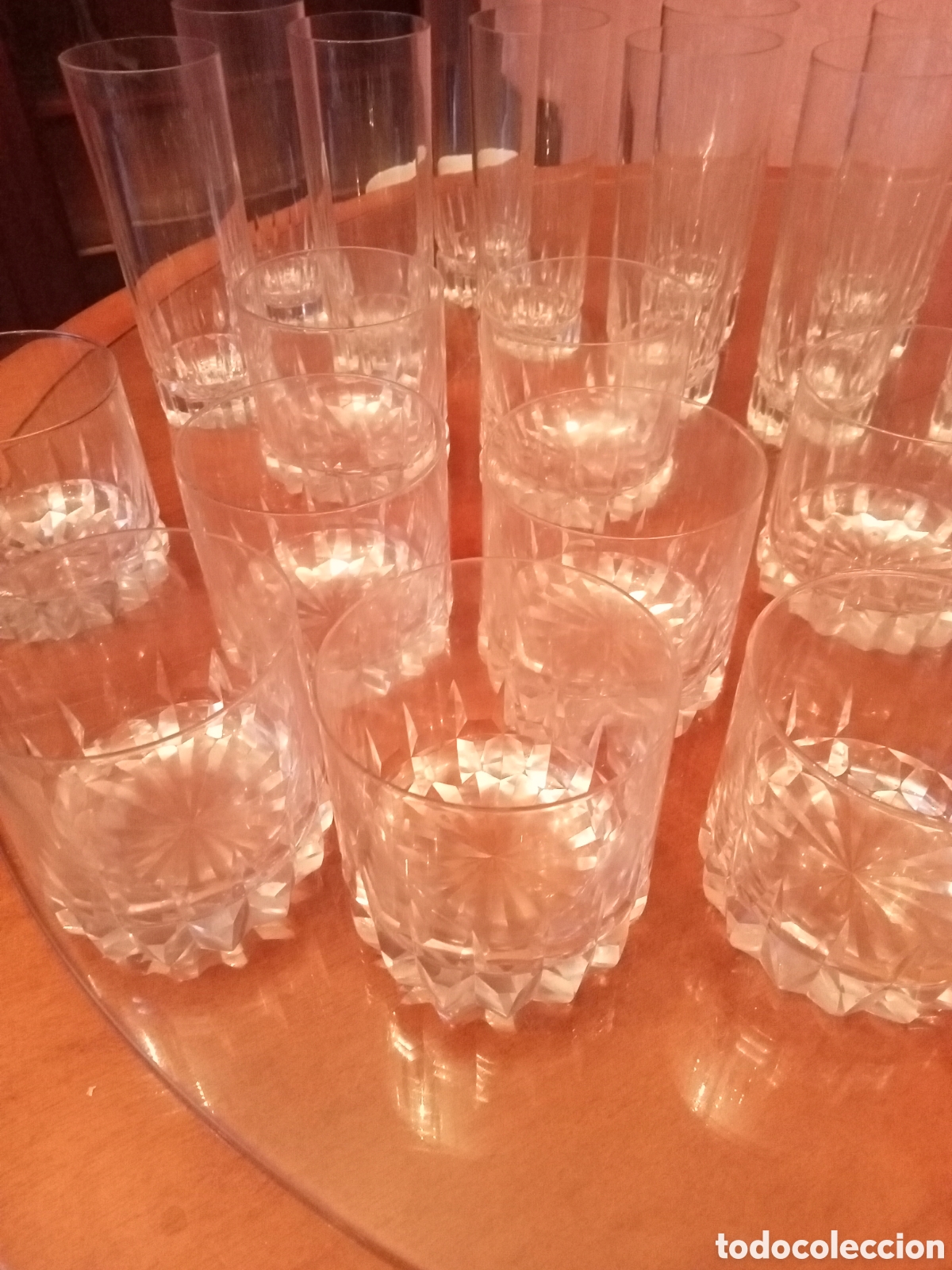 Antig&uuml;edades: LOTE VASOS Y JARRAS CRISTAL - Foto 3