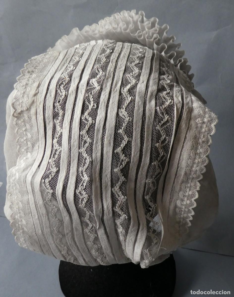 Antig&uuml;edades: ANTIGUO GORRO DE ENCAJE S. XIX - Foto 2