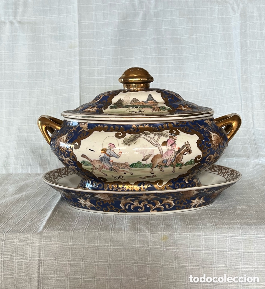 Antig&uuml;edades: Sopera porcelana China - Foto 1