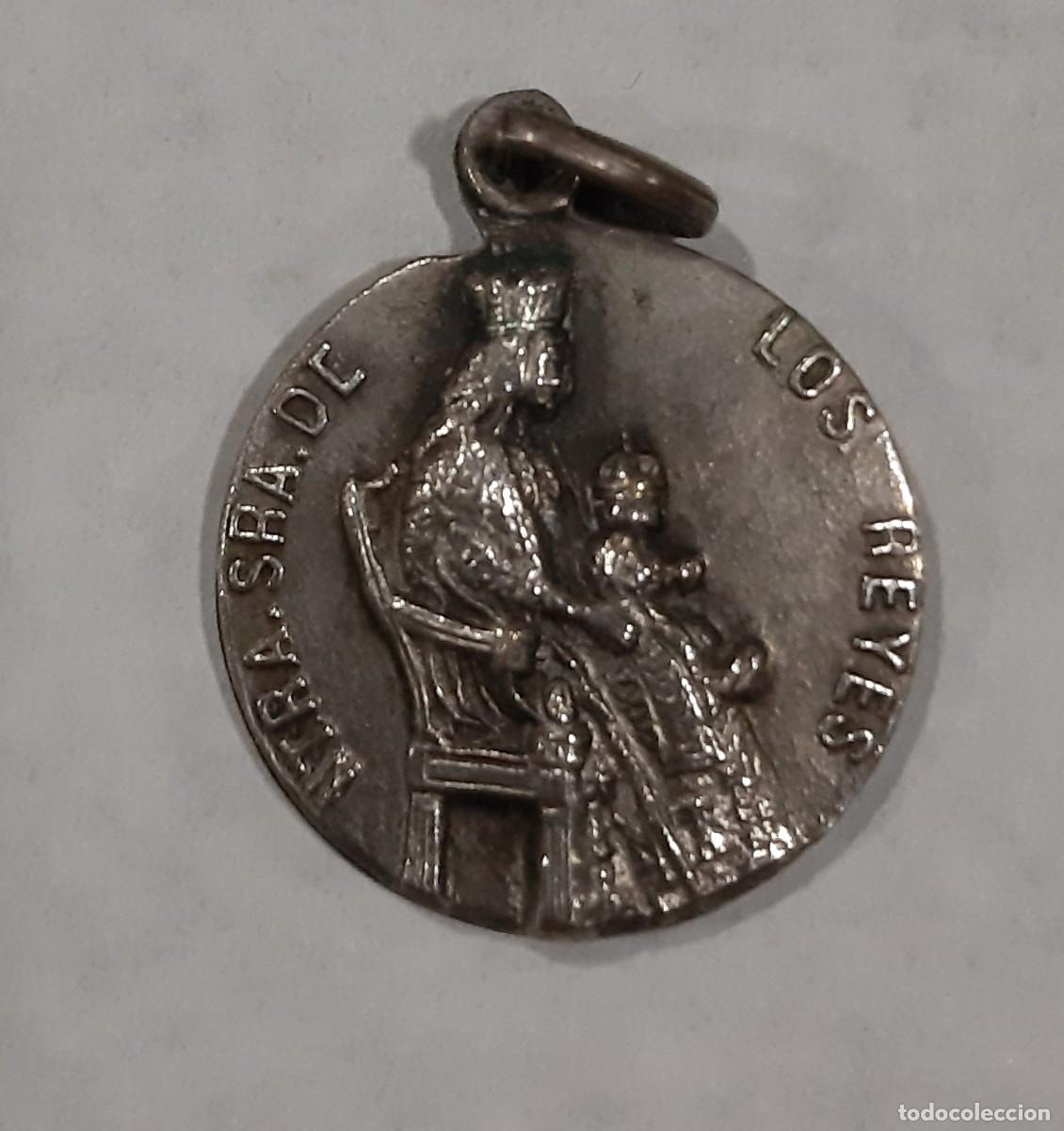 Antig&uuml;edades: MEDALLA VIRGEN DE LOS REYES GRABADA MD - Foto 1
