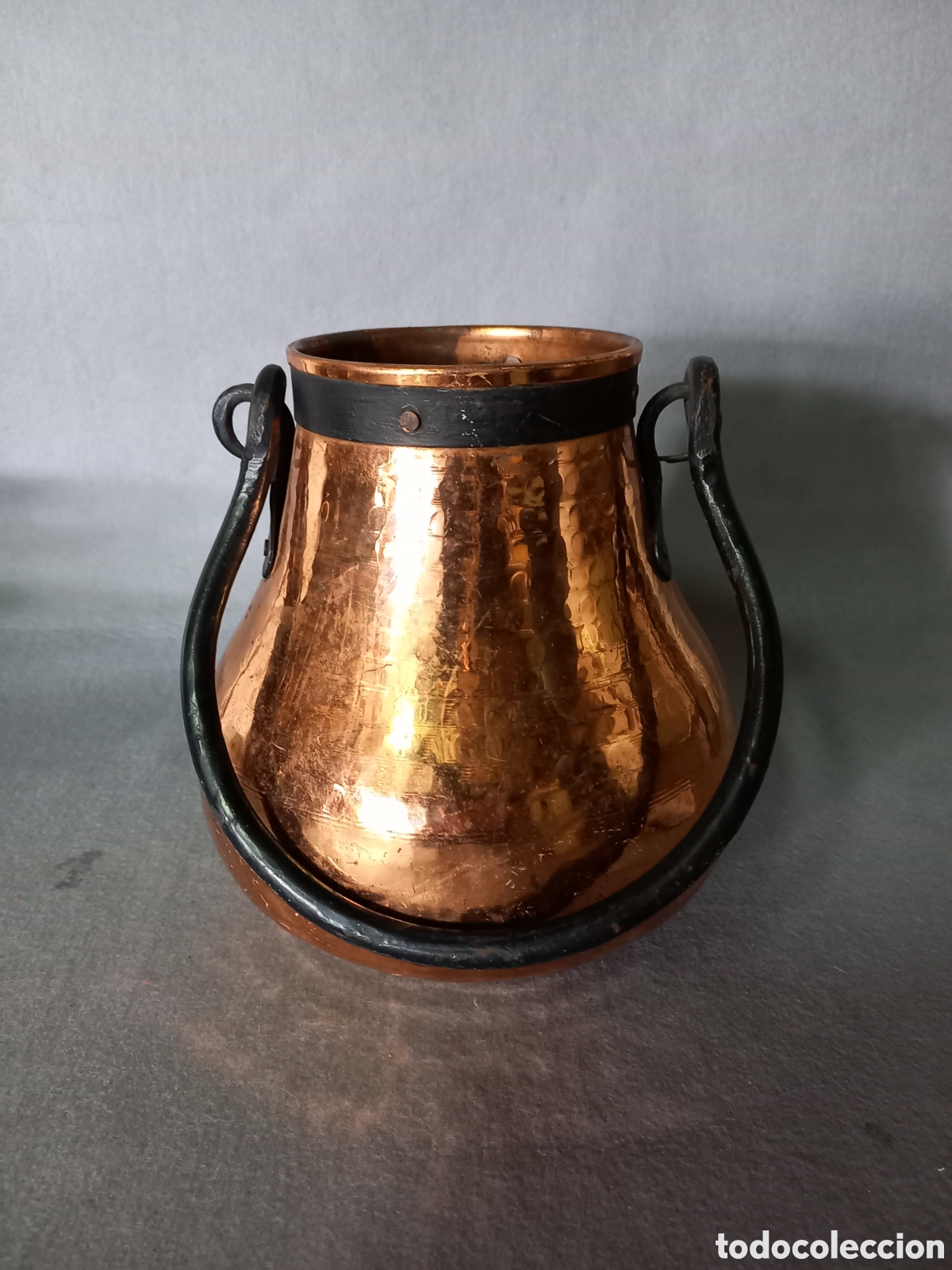 Antig&uuml;edades: Olla de cobre - Foto 2