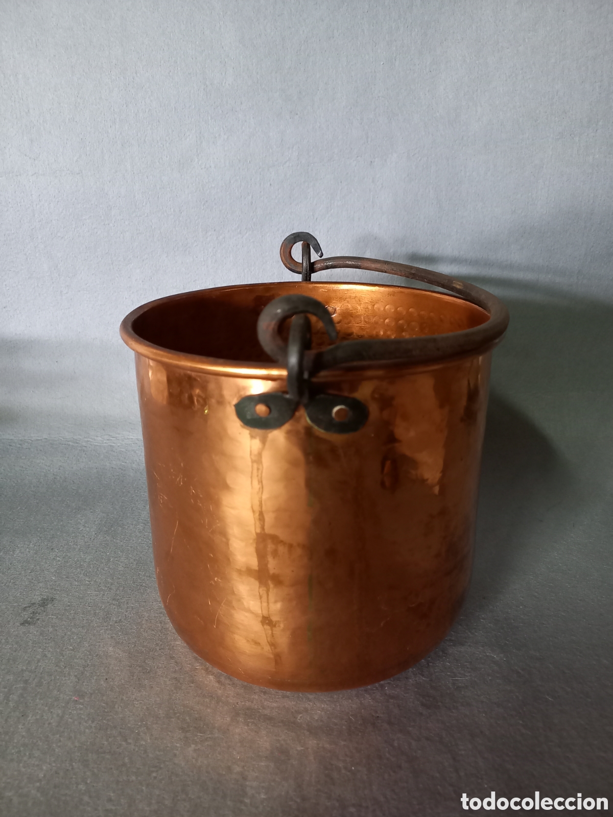 Antig&uuml;edades: Olla de cobre - Foto 2