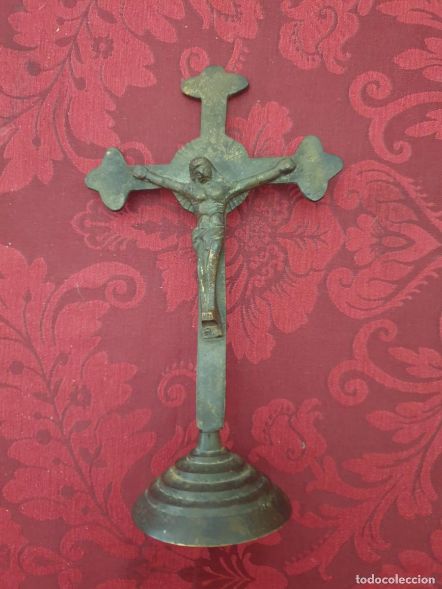 Antig&uuml;edades: CRUZ DE BRONCE (Siglo XVIII) - Foto 1