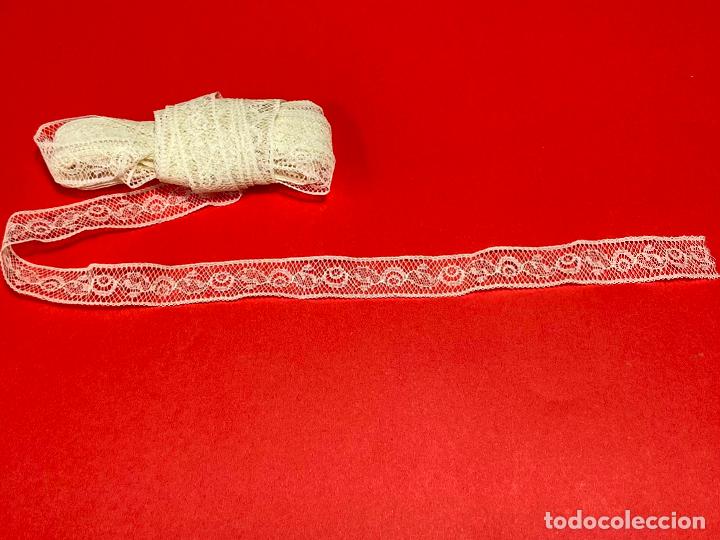 Antig&uuml;edades: 110-Entredos encaje balensien. . - Foto 1