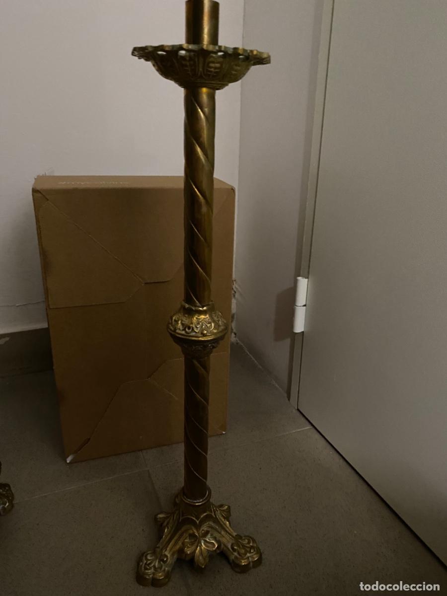 Antig&uuml;edades: Candelabro antiguo de bronce - Foto 1