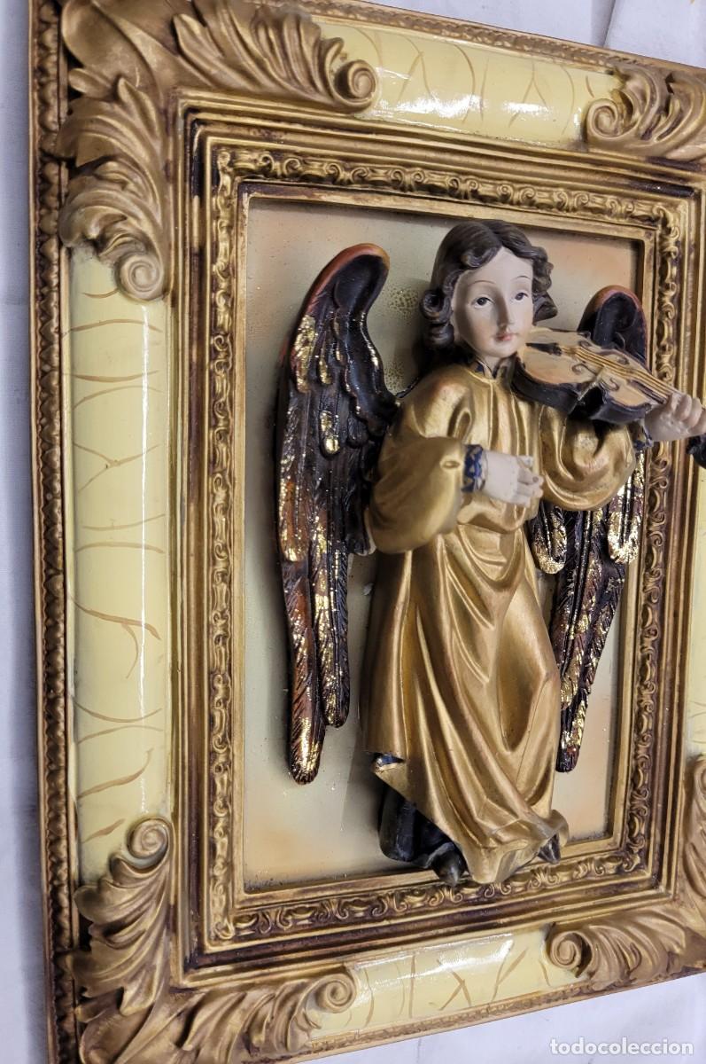 Antig&uuml;edades: ANT&Iacute;GUO CUADRO EN RELIEVE DE &Aacute;NGEL TOCANDO EL VIOL&Iacute;N - Foto 4
