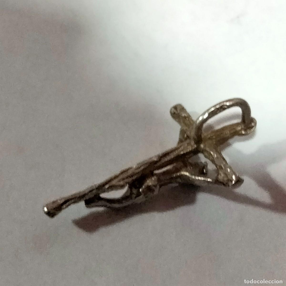 Antig&uuml;edades: CRUZ DE PLATA - Foto 2
