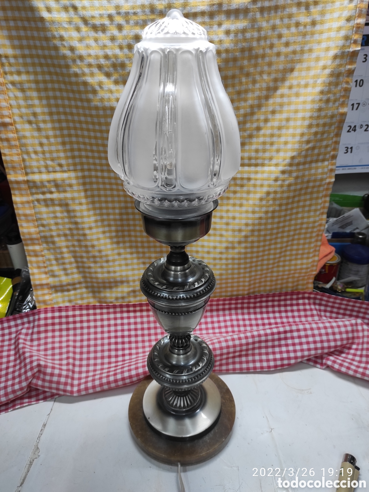 Antig&uuml;edades: LAMPARA DE MESA - Foto 1