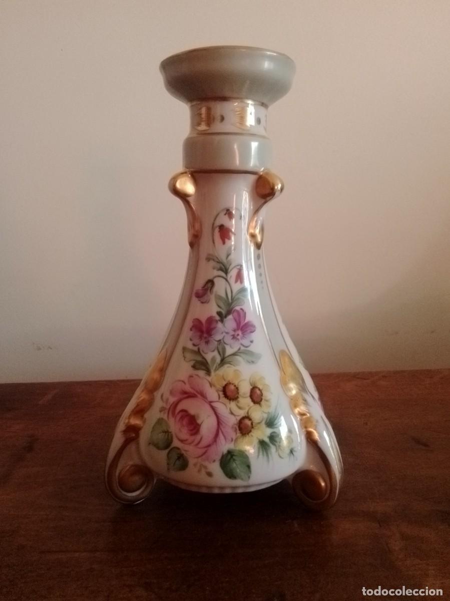 Antig&uuml;edades: CANDELABRO PORCELANA - Foto 1