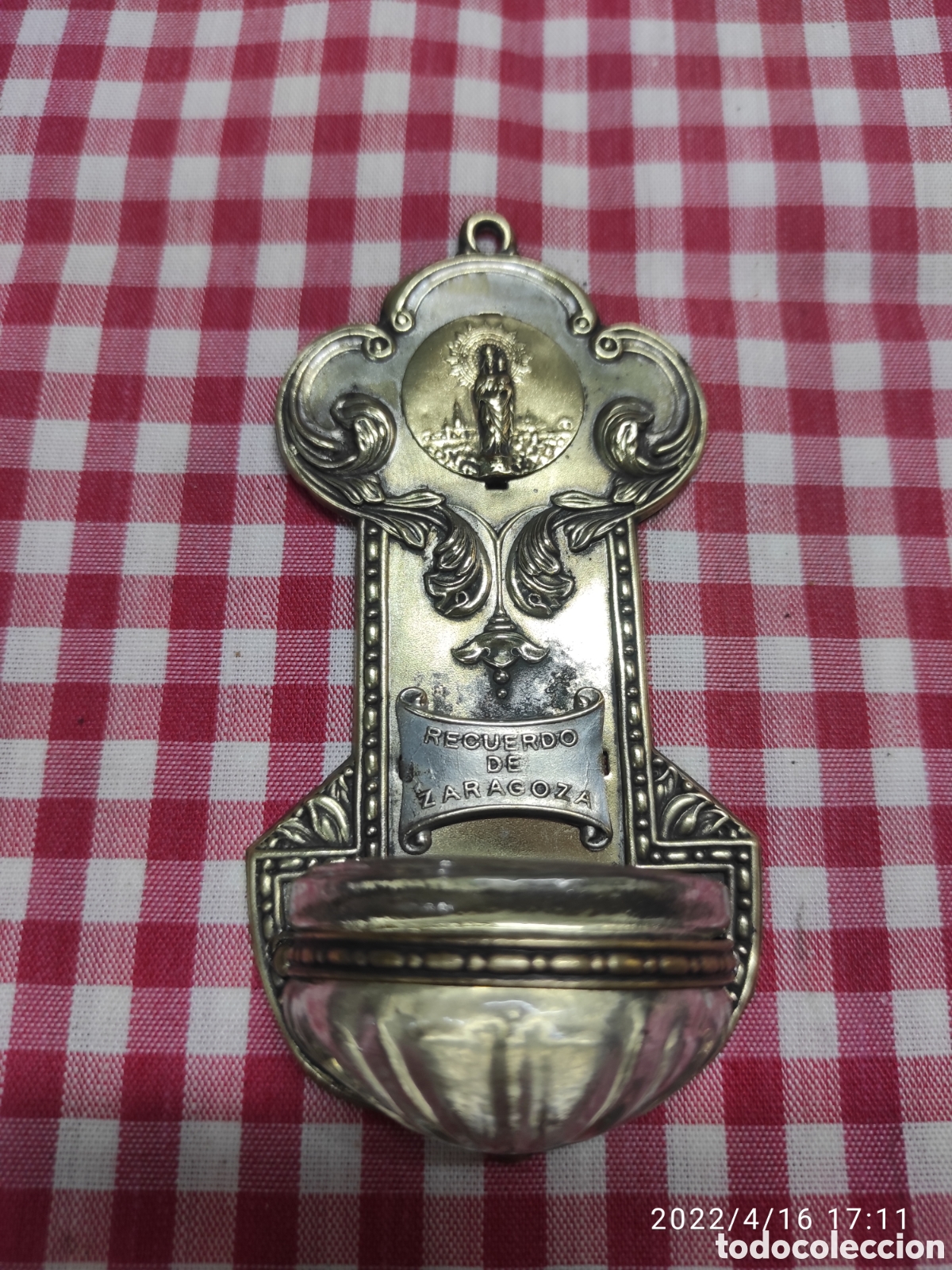 Antig&uuml;edades: BENDITERA DE LAT&Oacute;N Y CRISTAL - Foto 1