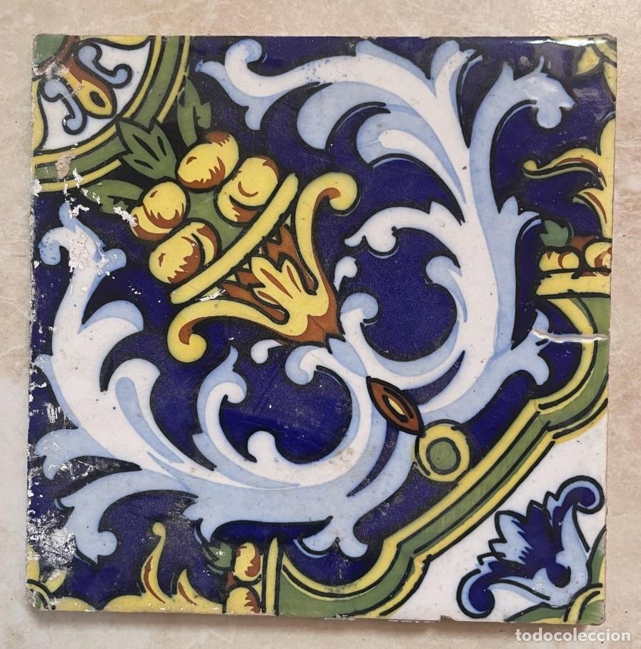 Antig&uuml;edades: Bonito azulejo - Foto 1