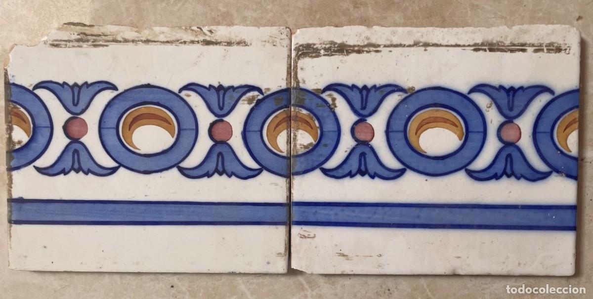 Antig&uuml;edades: Pareja de azulejos cenefa - Foto 1