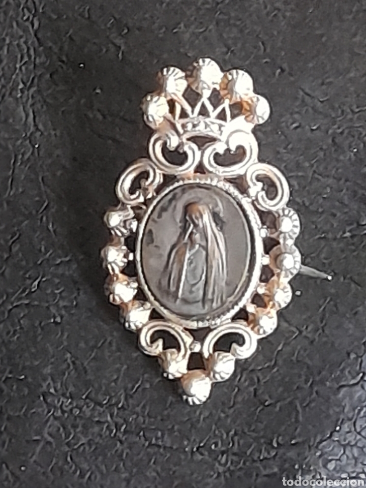 Antig&uuml;edades: Antigua insignia religiosa - Foto 2