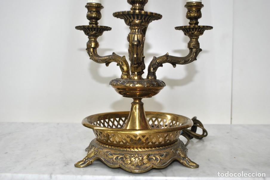 Antig&uuml;edades: ANTIGUA L&Aacute;MPARA DE MESA CON PIE DE BRONCE - Foto 4