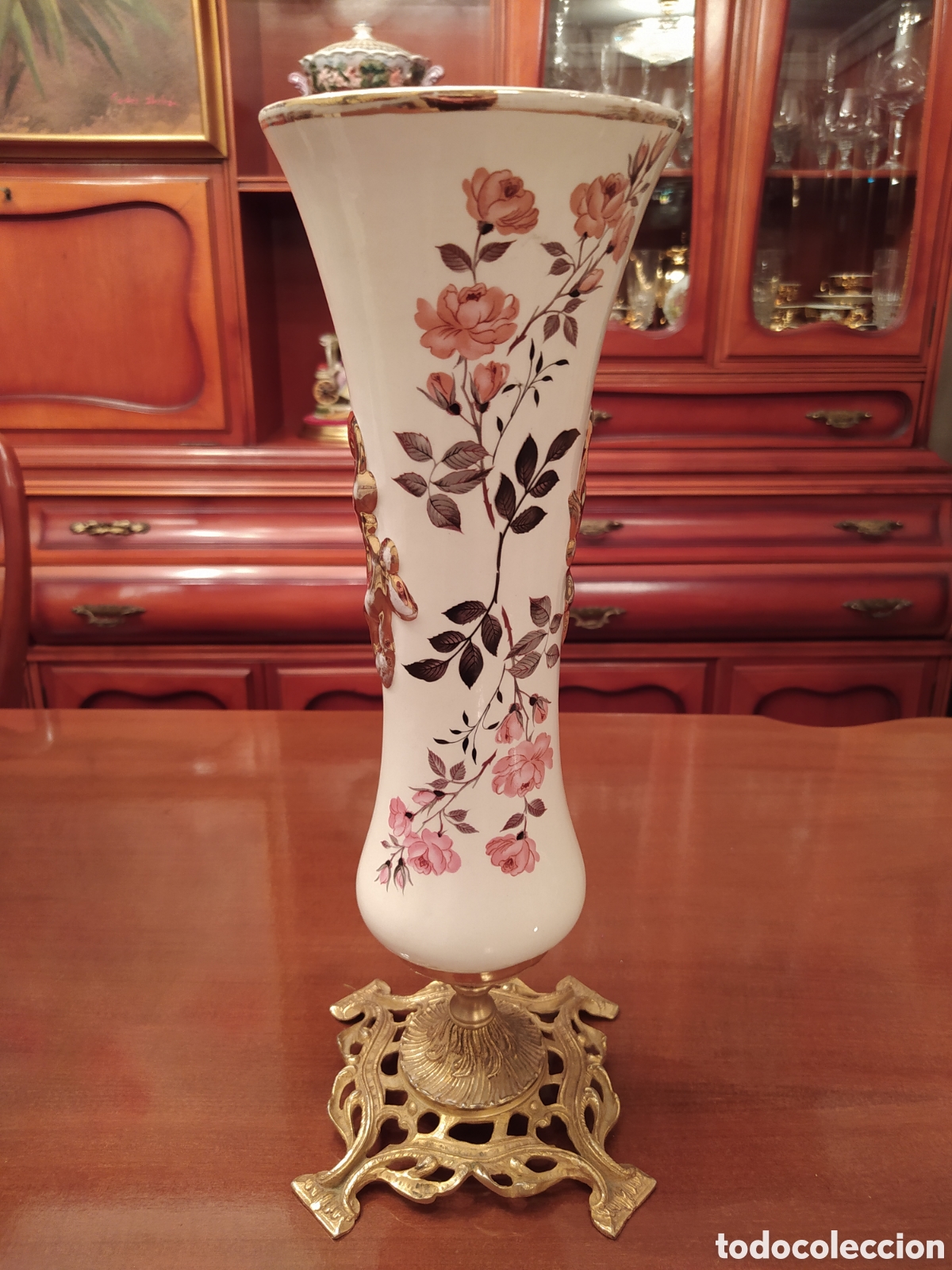 Antig&uuml;edades: Jarr&oacute;n bronce y porcelana - Foto 3