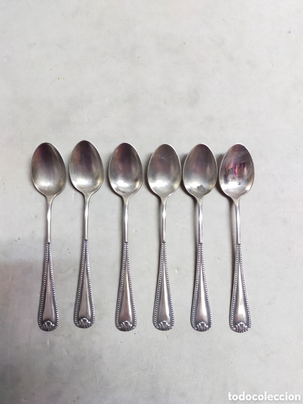 Antig&uuml;edades: 6 CUCHARILLAS E. METAL PLATEADO. 12 CM. - Foto 1