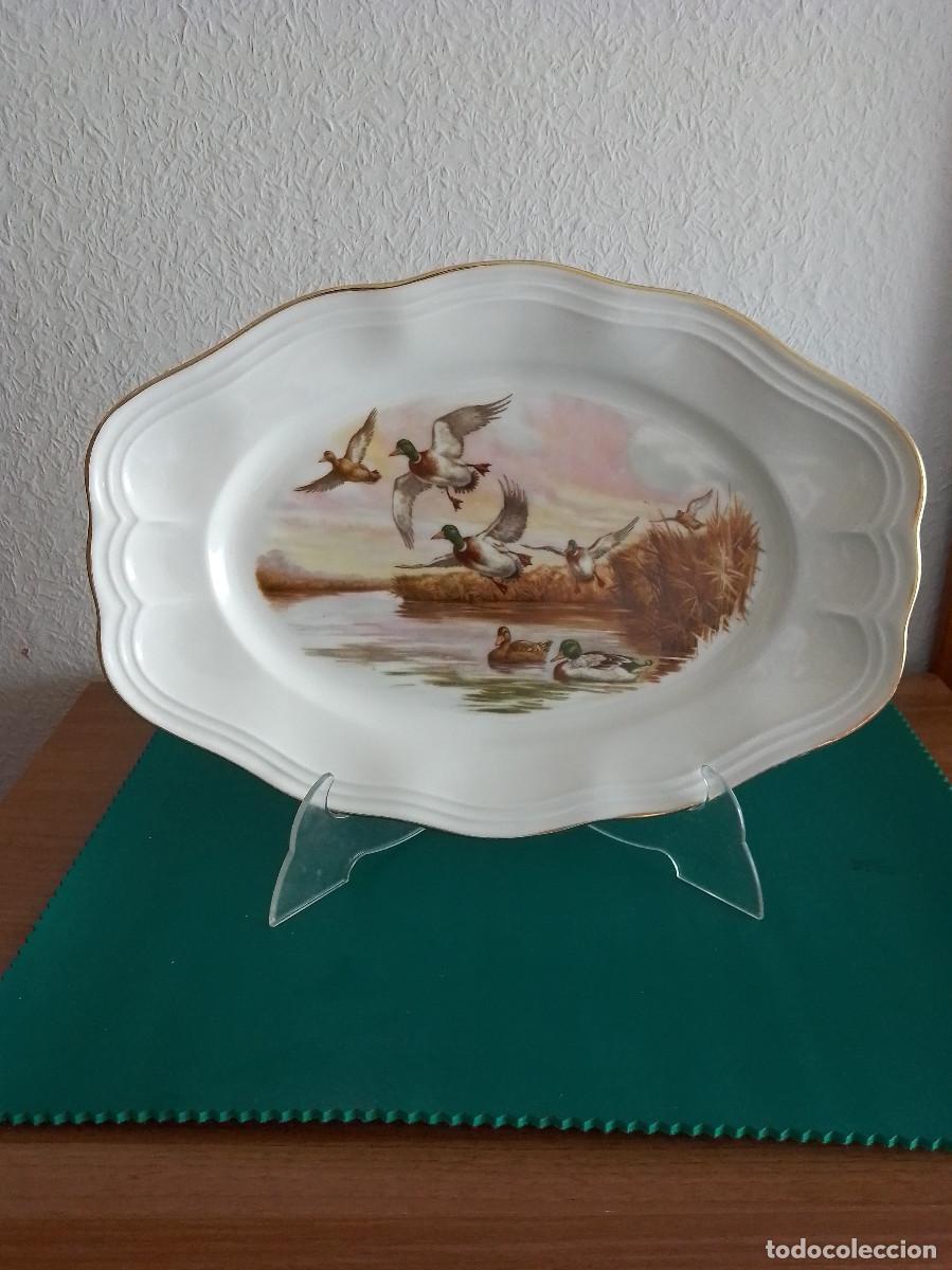 Antig&uuml;edades: PLATO DECORADO PORCELANAS BIDASOA - Foto 1