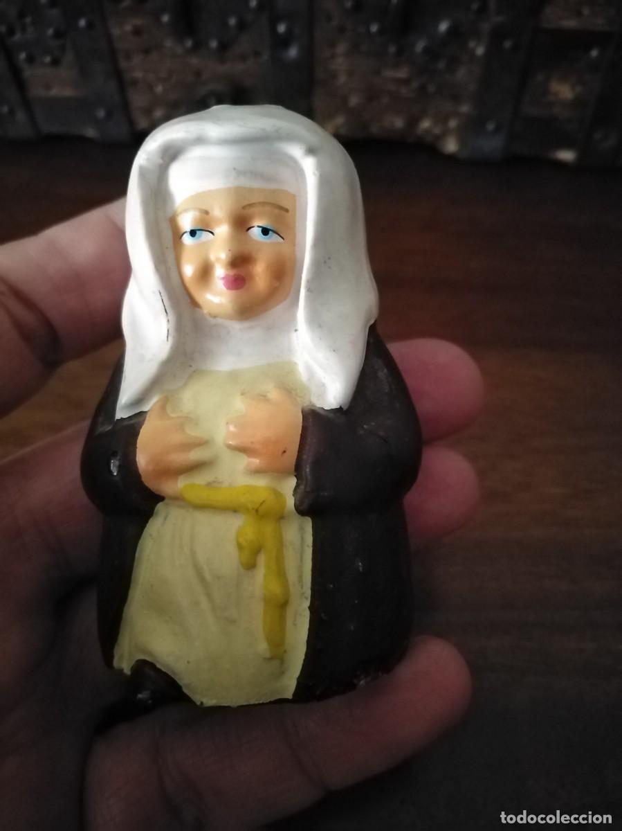 Antig&uuml;edades: Salero Monja. - Foto 3