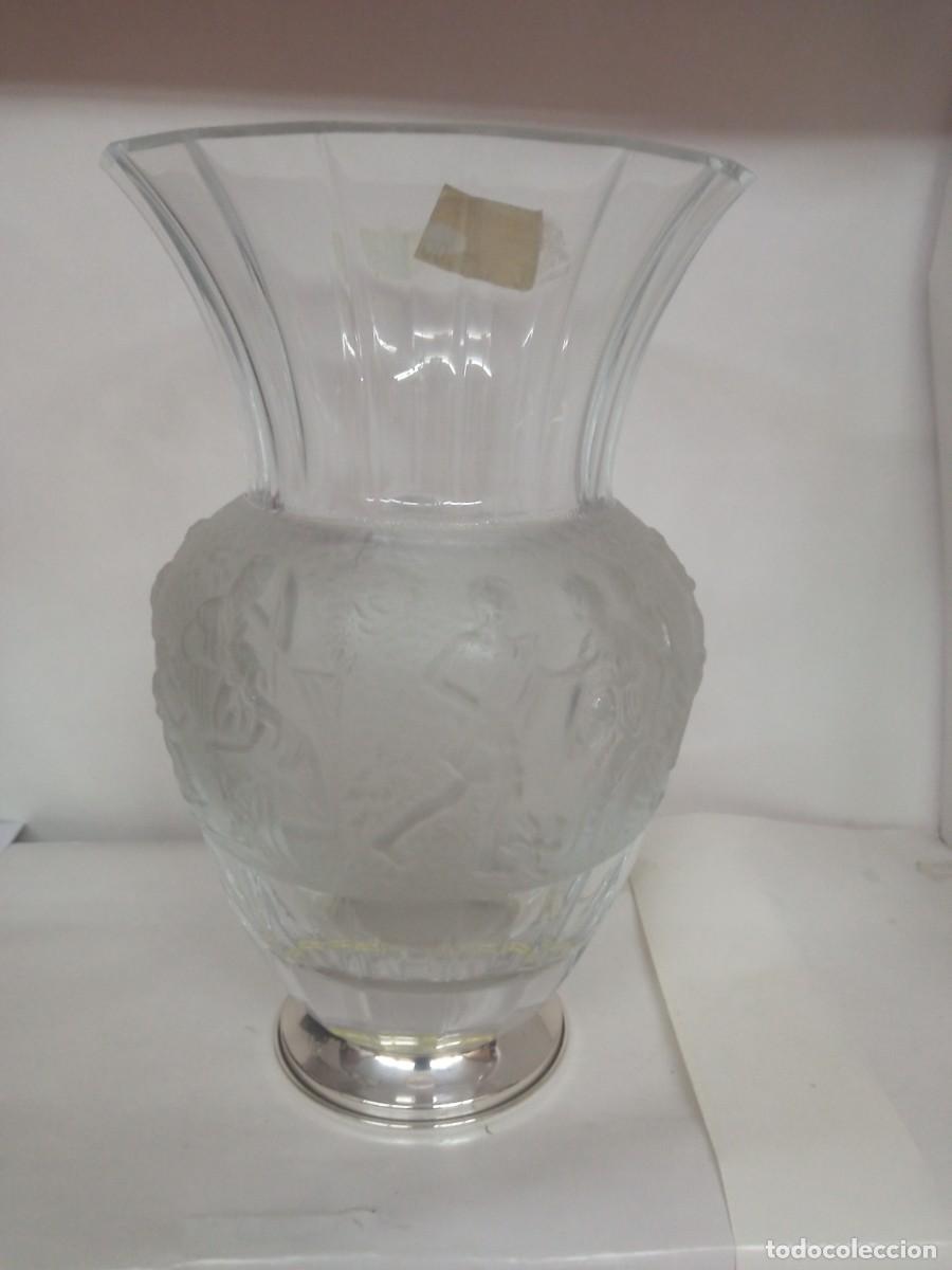 Antig&uuml;edades: Florero cristal y plata - Foto 2