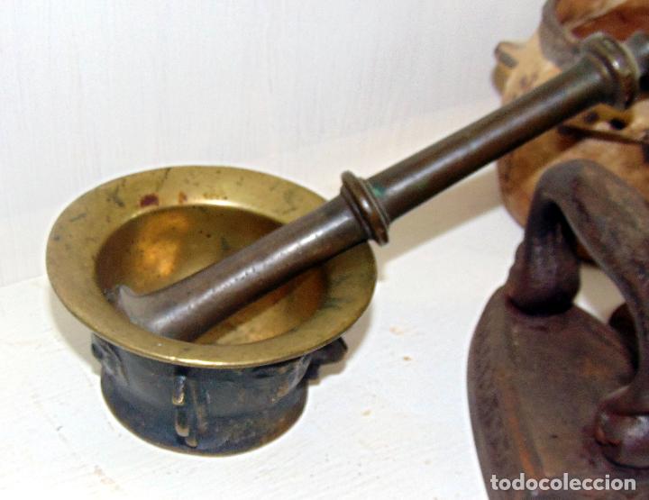 Antig&uuml;edades: ANTIGUO ALMIREZ CARAS Y COSTILLAS BRONCE - Foto 4