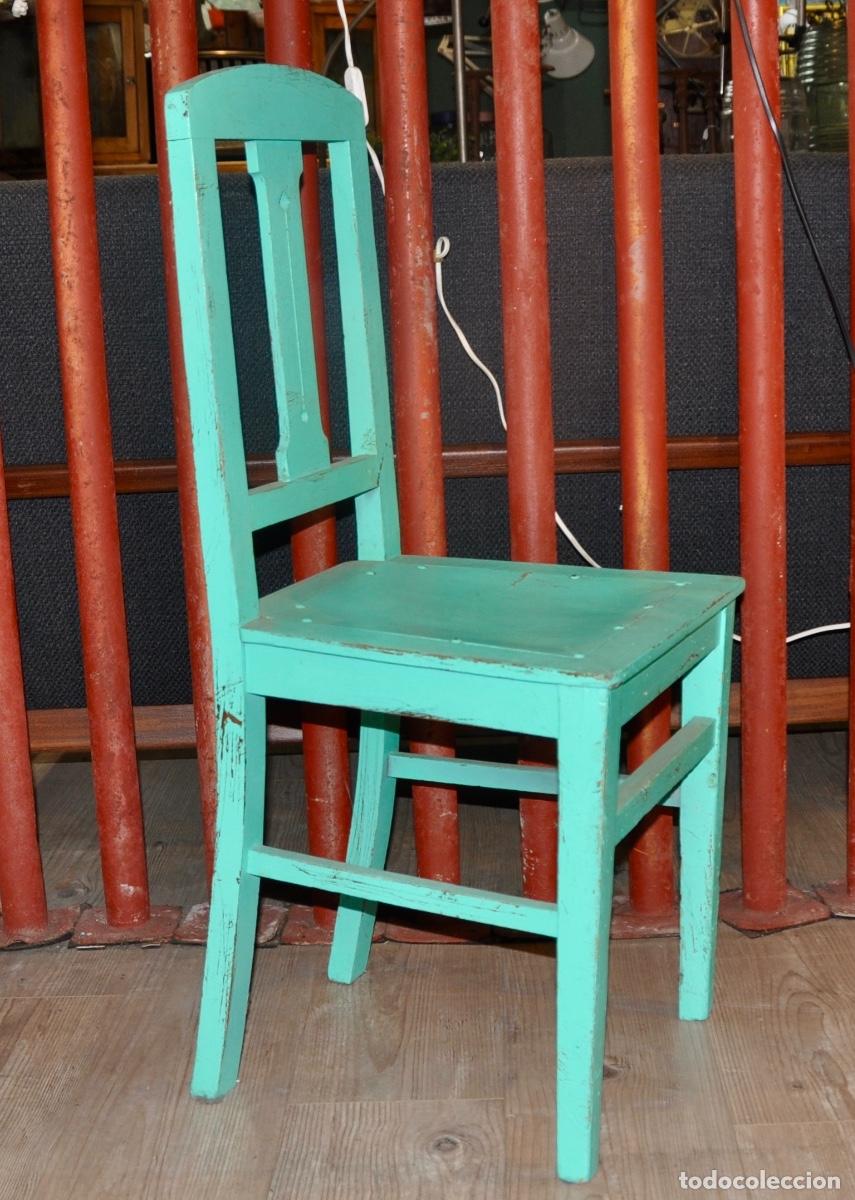 Antig&uuml;edades: Silla antigua pintada de verde - Foto 1