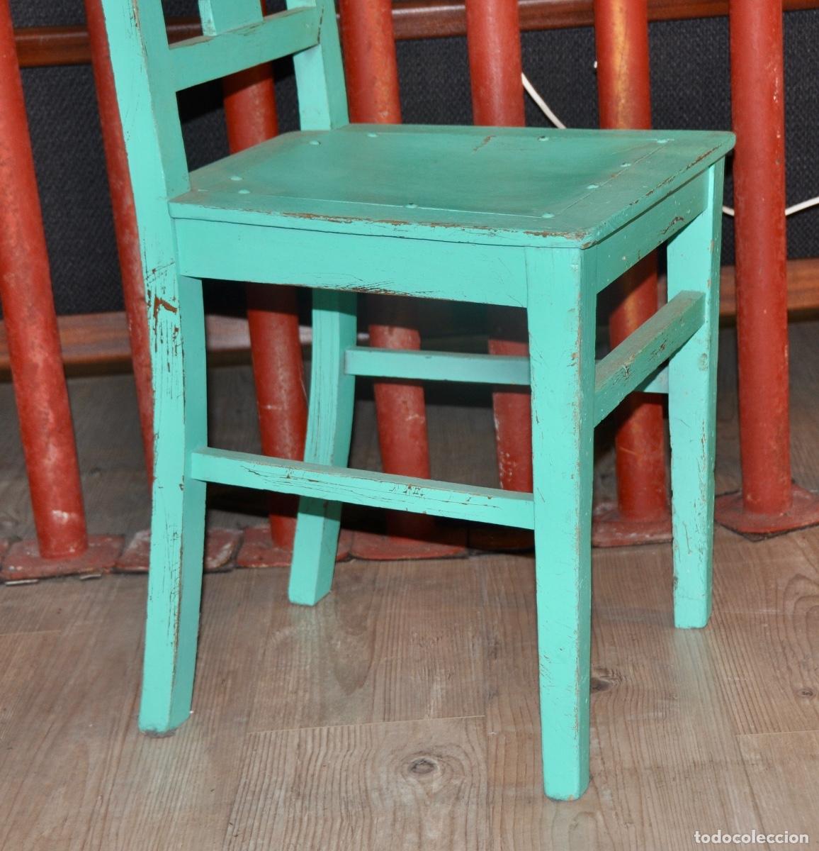 Antig&uuml;edades: Silla antigua pintada de verde - Foto 3